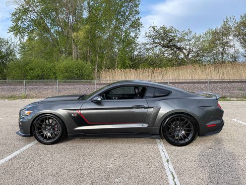 Used 2015 Ford Mustang GT Premium w/ GT Performance Package RWD image 20