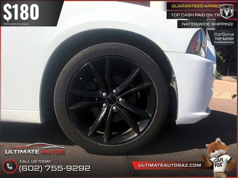 Used 2014 Dodge Charger SE RWD image 19