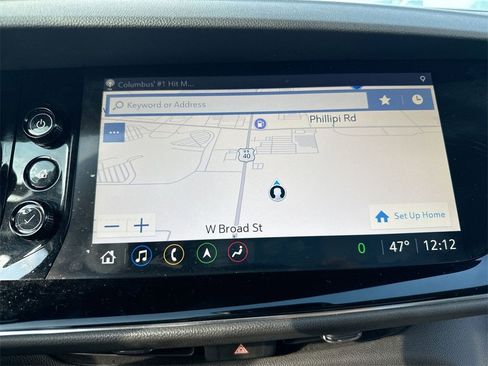 Used 2022 Buick Envision Avenir w/ Technology Package II image 18