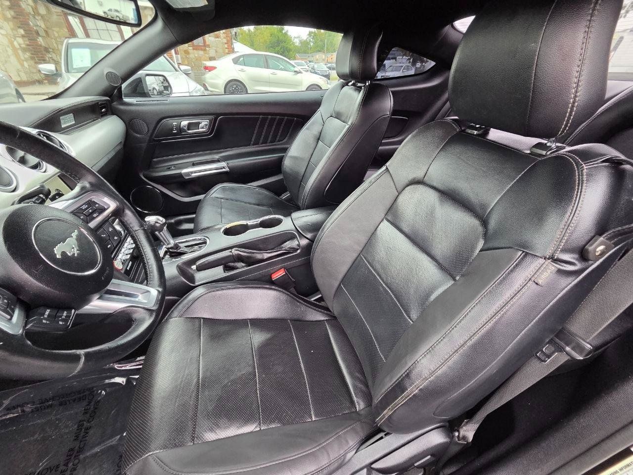 Used 2016 Ford Mustang Premium RWD image 12