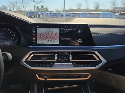 Used 2022 BMW X5 xDrive40i w/ Premium Package AWD/4WD image 20