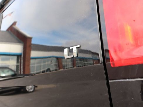 Used 2018 Chevrolet Colorado LT w/ LT Convenience Package image 32