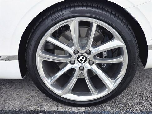 Used 2020 Bentley Continental GT First Edition image 7