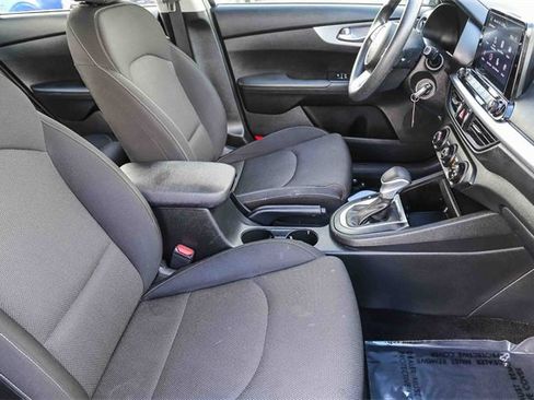 Used 2022 Kia Forte LXS image 15