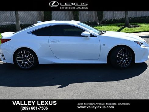 Used 2016 Lexus RC 200t image 4