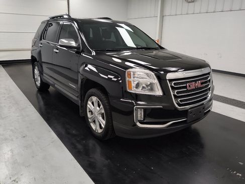 Used 2017 GMC Terrain SLT w/ Driver Alert Package I AWD/4WD image 13