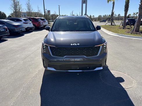 Used 2026 Kia Sorento S w/ S Panoramic Sunroof Package image 8