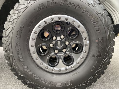 Used 2024 Ford F150 Raptor image 48