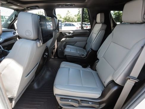 Used 2021 GMC Yukon SLT w/ SLT Premium Package AWD/4WD image 49