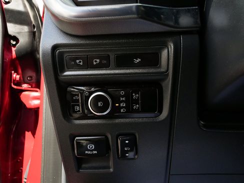 Used 2024 Ford F150 Lariat w/ Equipment Group 502A High AWD/4WD image 19