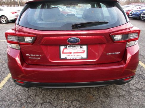 Used 2022 Subaru Impreza 2.0i Premium image 17
