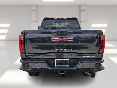 New 2025 GMC Sierra 3500 Denali w/ Denali Reserve Package