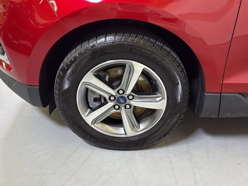 Used 2021 Ford Edge SEL w/ Convenience Package FWD image 30