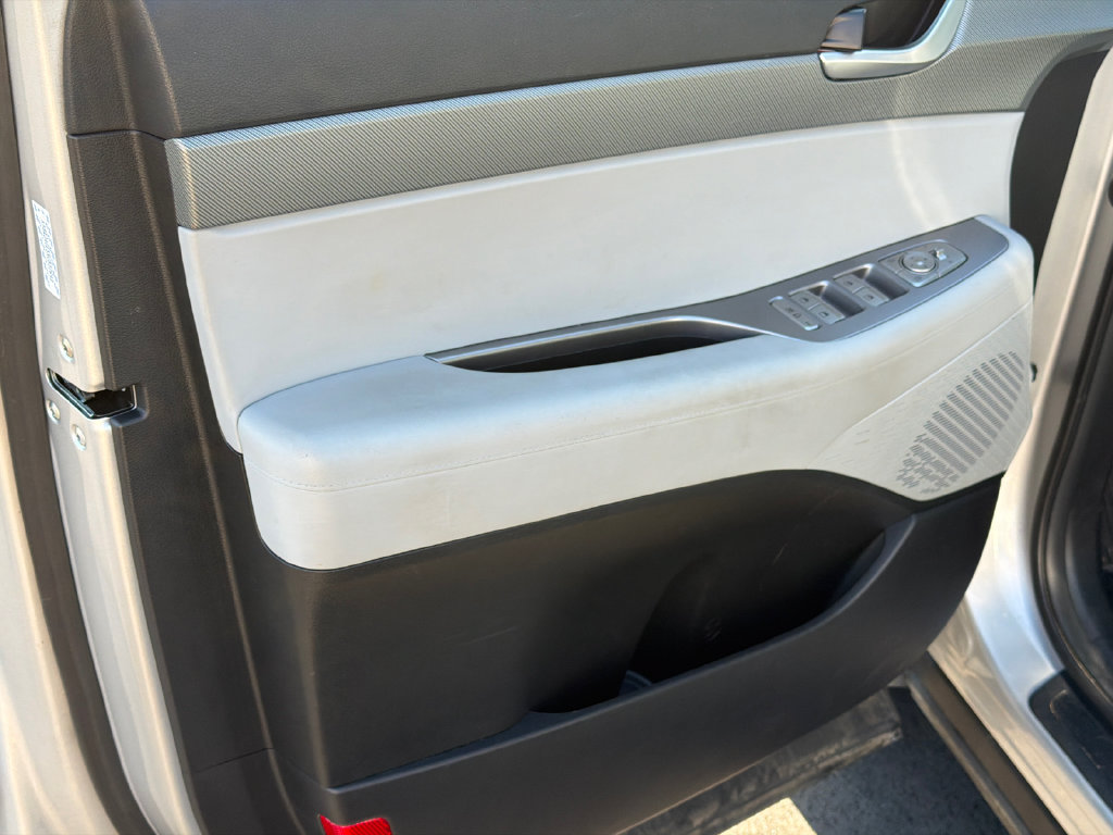 Used 2025 Hyundai Palisade SEL FWD image 10