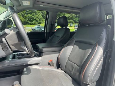 Used 2024 Ford F250 Lariat w/ Lariat Ultimate Package AWD/4WD image 12