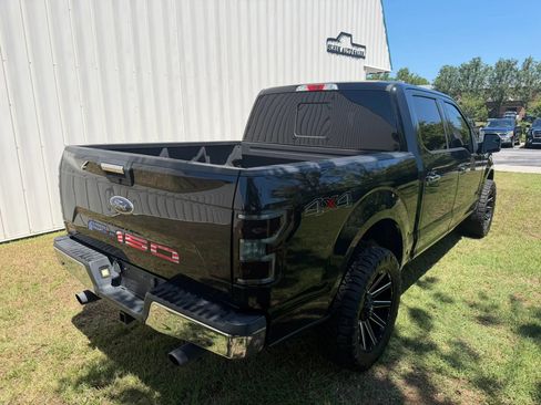 Used 2018 Ford F150 XLT w/ Equipment Group 302A Luxury AWD/4WD image 11