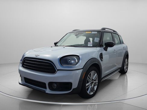 Used 2020 MINI Cooper Countryman image 3