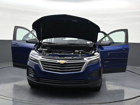 Used 2023 Chevrolet Equinox LS FWD image 36