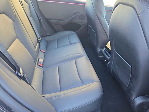 Used 2025 Tesla Model 3 Long Range image 18