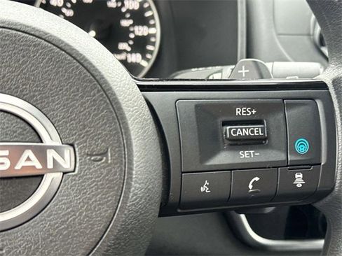 Certified 2023 Nissan Rogue SV image 11