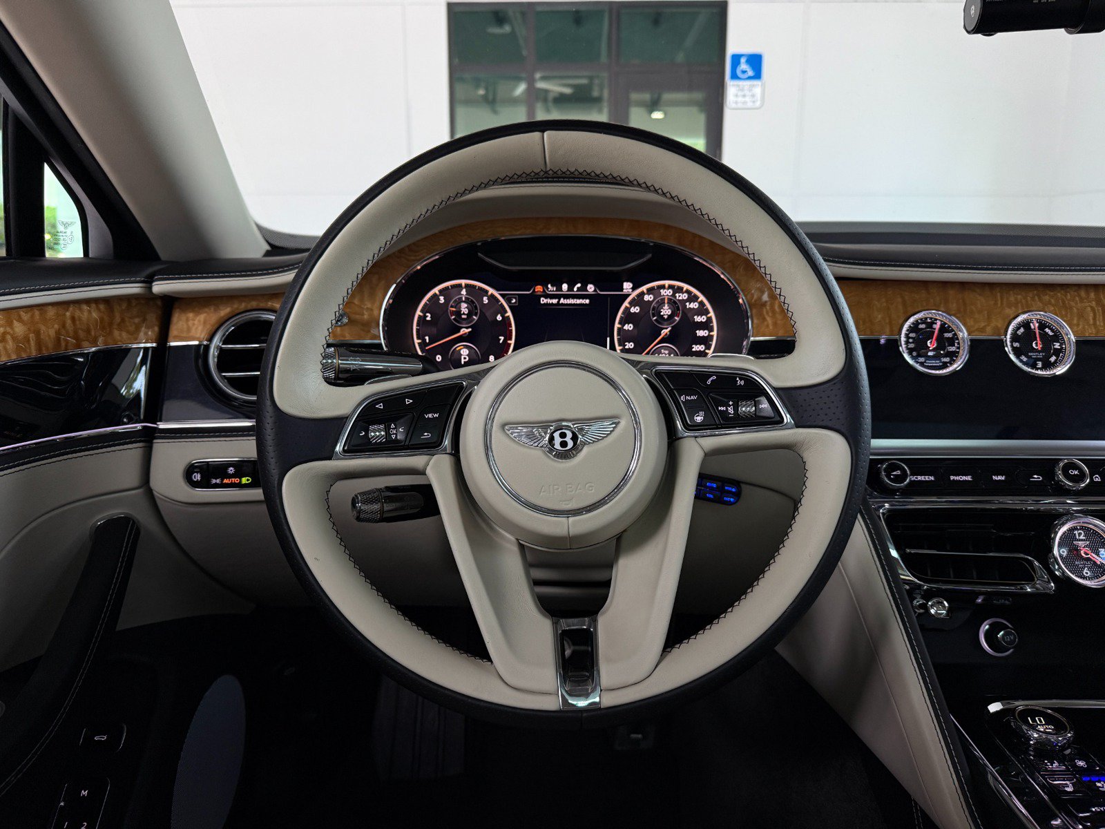 Used 2020 Bentley Flying Spur W12 AWD/4WD image 49