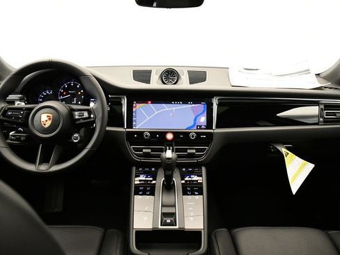 Certified 2026 Porsche Macan Turbo AWD/4WD image 23