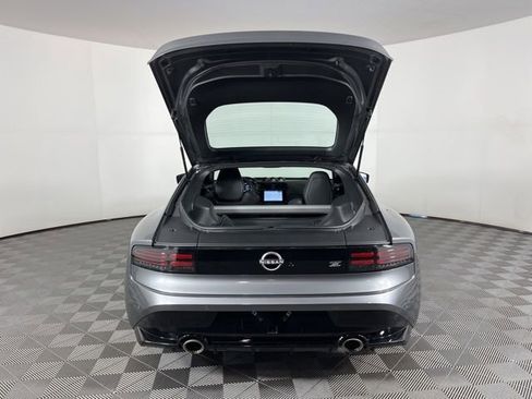 Used 2024 Nissan Z Performance w/ Floor Mat Package RWD image 39