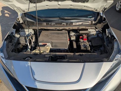 Used 2018 Nissan Leaf SL image 8