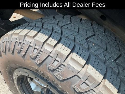 Used 2018 Chevrolet Silverado 1500 LT w/ All Star Edition AWD/4WD image 14