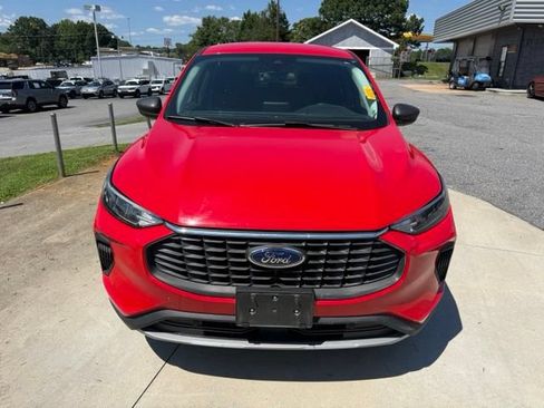 Used 2024 Ford Escape Active FWD image 3