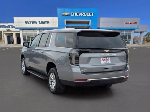 New 2026 Chevrolet Suburban LT w/ Comfort Package RWD image 12