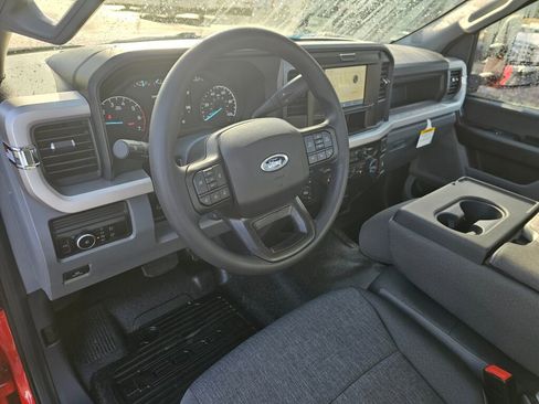 New 2026 Ford F250 XL w/ XL Chrome Package image 10