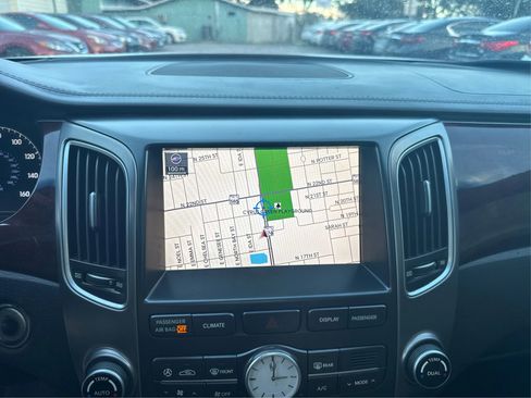 Used 2012 Hyundai Equus Signature RWD image 22