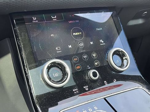 Used 2020 Land Rover Range Rover Velar R-Dynamic S AWD/4WD image 26