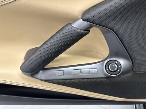 Certified 2022 Ferrari 812 GTS RWD image 13