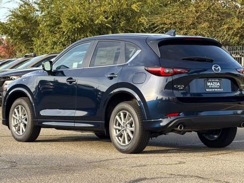 New 2025 MAZDA CX-5 AWD 2.5 S w/ Select Package image 6