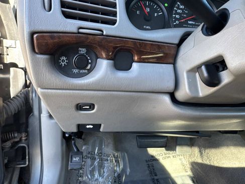 Used 2005 Chevrolet Impala w/ Preferred Equipment Group image 28