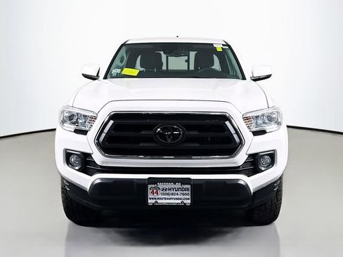Used 2021 Toyota Tacoma SR5 image 9