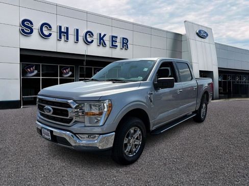 Used 2021 Ford F150 XLT w/ Equipment Group 301A Mid AWD/4WD image 4