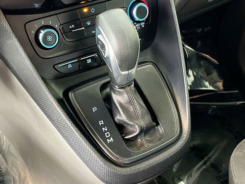 Used 2023 Ford Transit Connect XL FWD image 16
