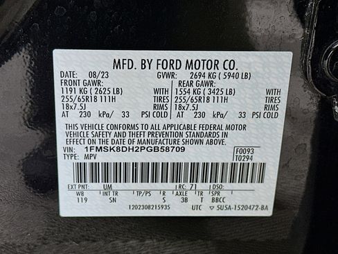 Used 2023 Ford Explorer XLT w/ Equipment Group 202A image 12