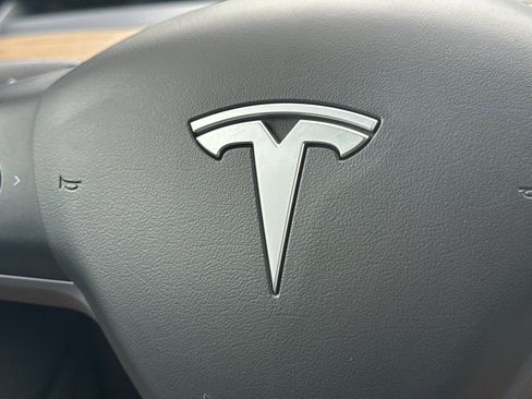 Used 2018 Tesla Model 3 Long Range image 25