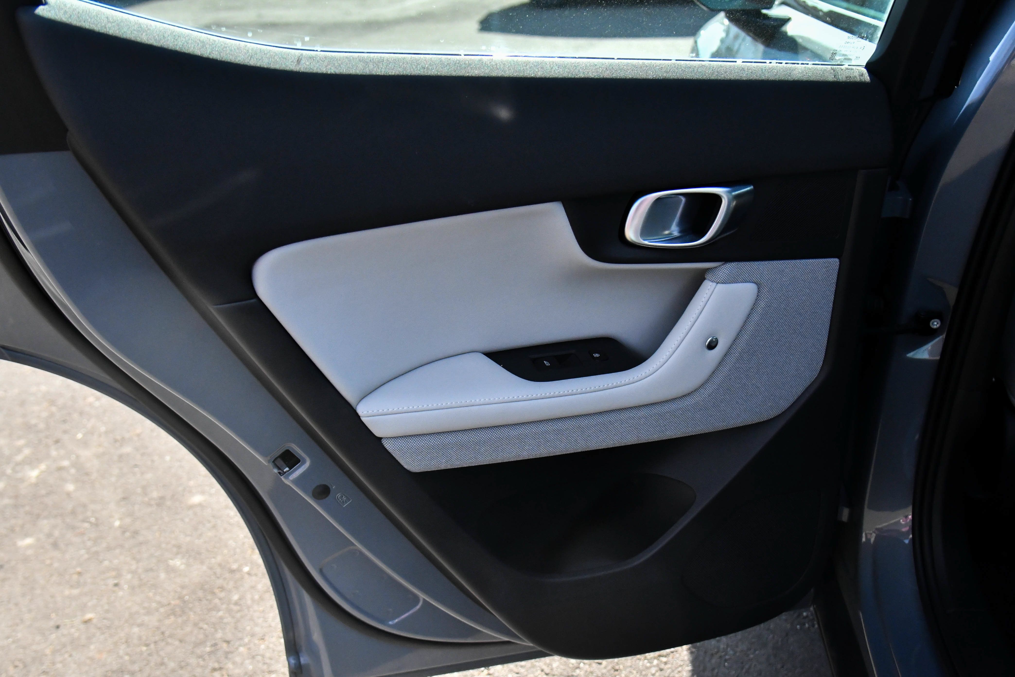Used 2023 Polestar Polestar 2 w/ Pilot Pack AWD/4WD image 33