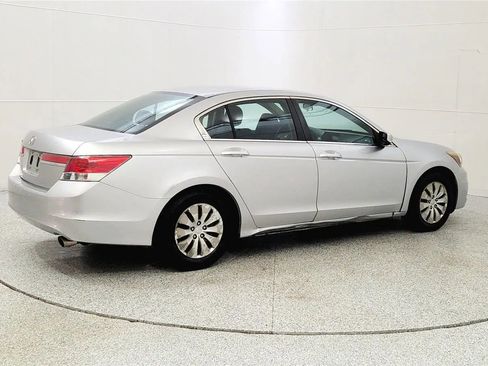 Used 2012 Honda Accord LX image 7