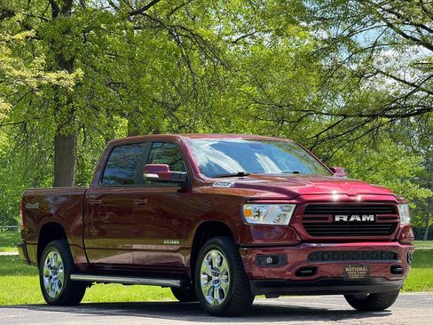 Used 2019 RAM 1500 Big Horn AWD/4WD image 3
