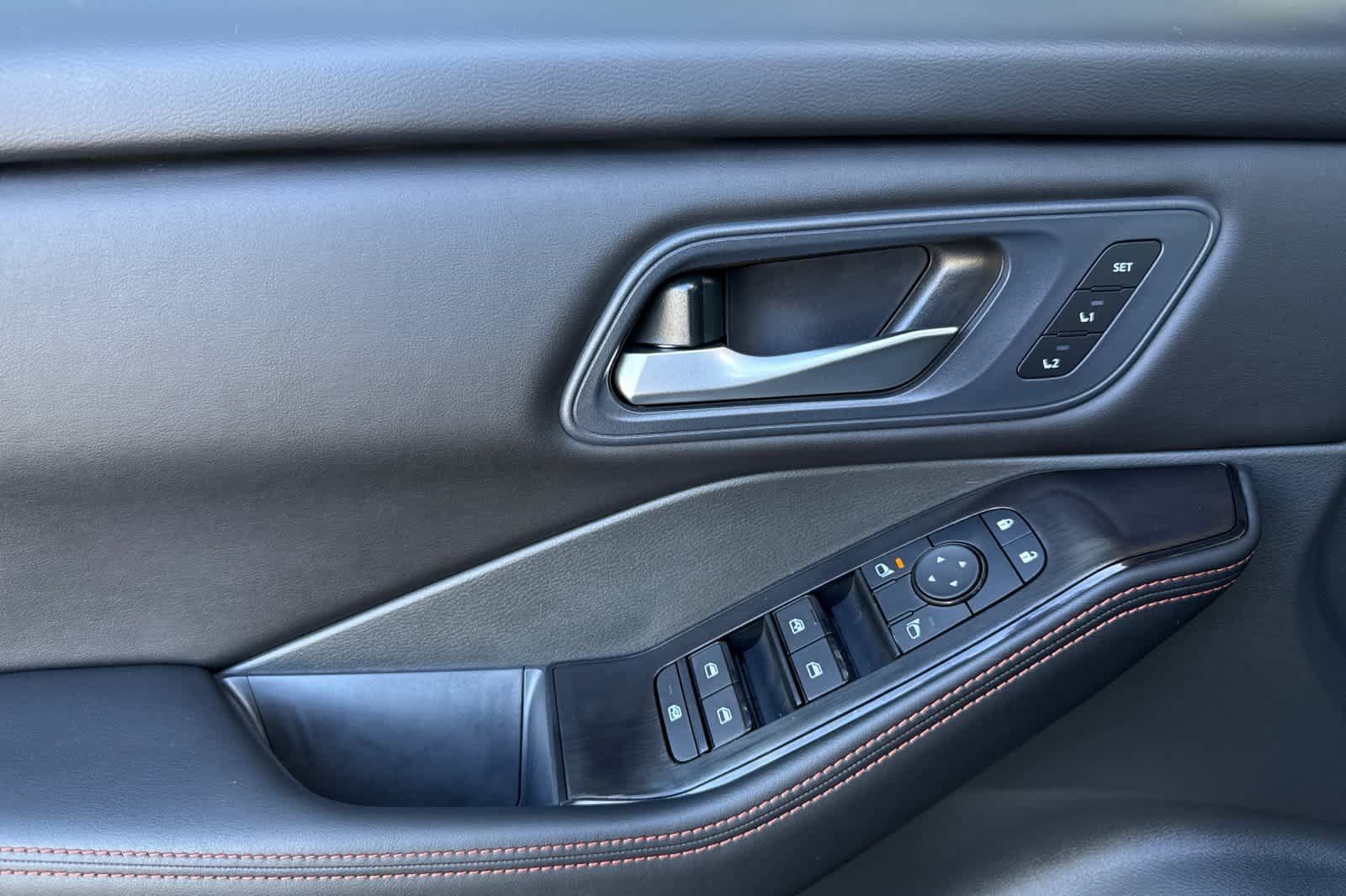 New 2026 Nissan Rogue SV AWD/4WD image 12