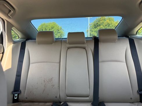 Used 2020 Honda Civic EX image 19