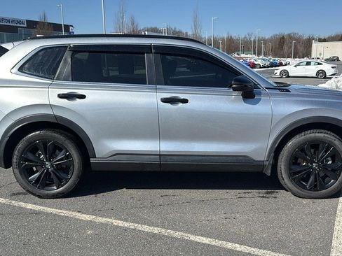 Used 2024 Honda CR-V Sport Touring image 4