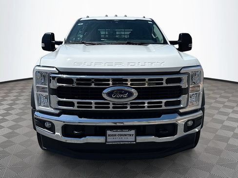Used 2025 Ford F550 4x4 Crew Cab image 2