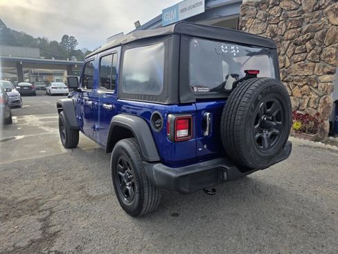 Used 2020 Jeep Wrangler Unlimited Sport image 7